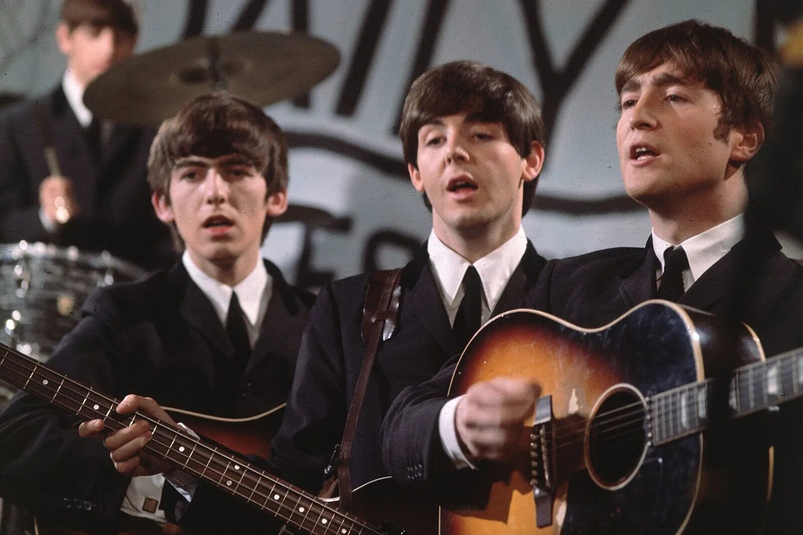 Группа битлз музыка. Группа Битлз. .Битлз группа Битлз. The Beatles 1963. Пол Маккартни 1963.