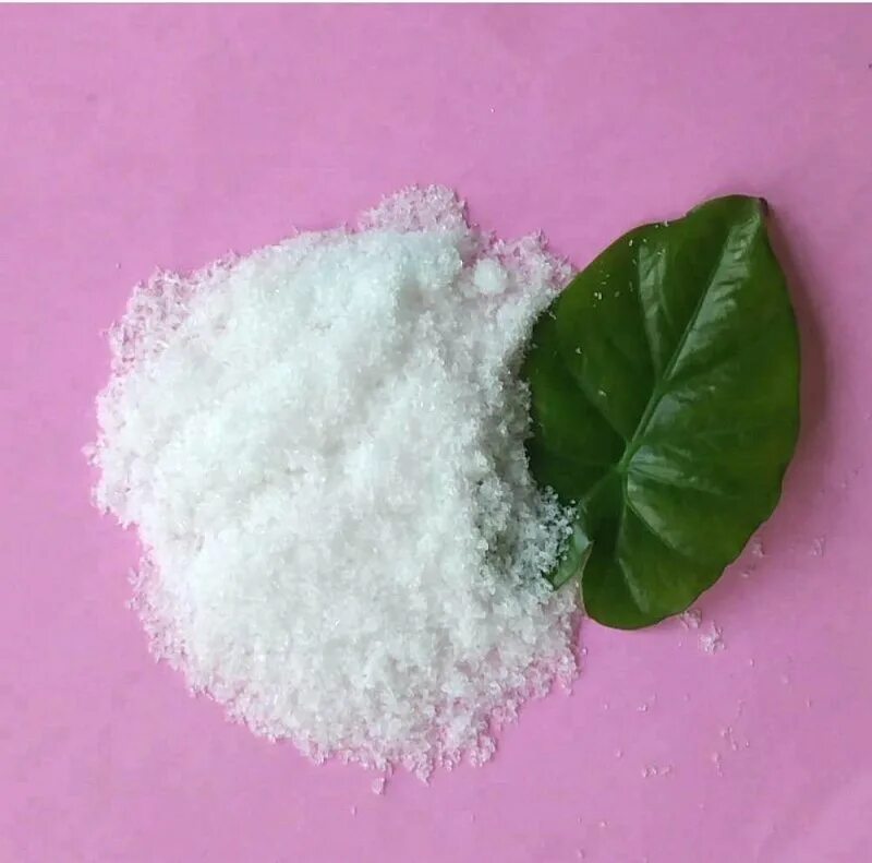 Магний азотнокислый. Магний азотнокислый 6-водный. кристаллы щавелевой кислоты. magnesium nitrate. нитрат аммония.