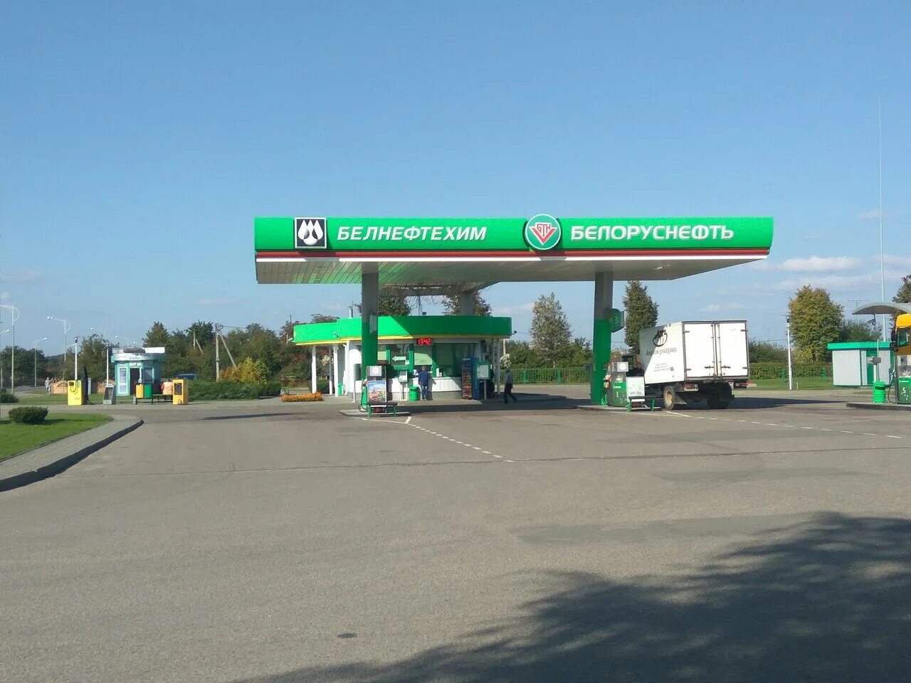 Заправки в беларуси на карте. Белнефтехим заправки. белоруснефть. карта азс белоруснефть минск. заправка белоруснефть.