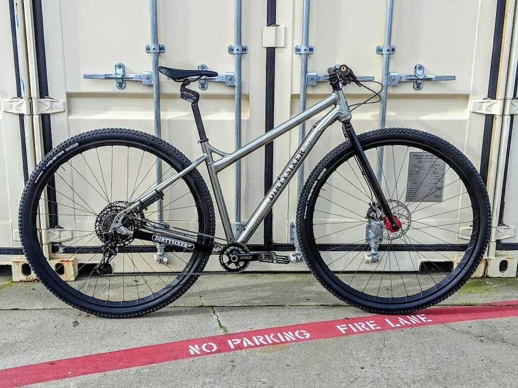 Колёса 29 дюймов на велосипед. Велосипед 31 колеса. Shimano, rs31. Велосипед tank x 33 special edition. Велосипед танк 29 дюймов.