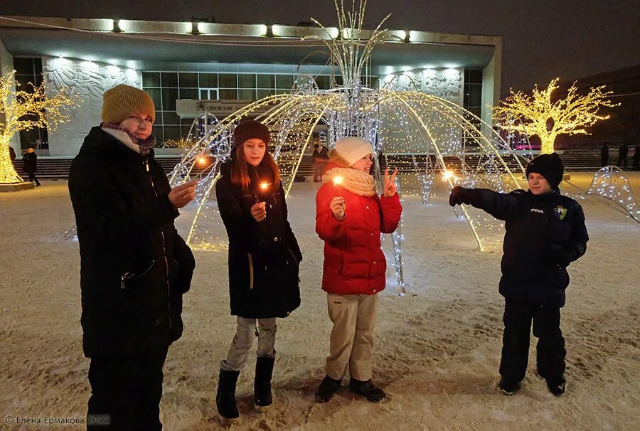 Новогодний Орел. Новогодний Орел 2022. Новый год в Орле 2022. Новый год в Орле 2023. Орел новый год 2024 год