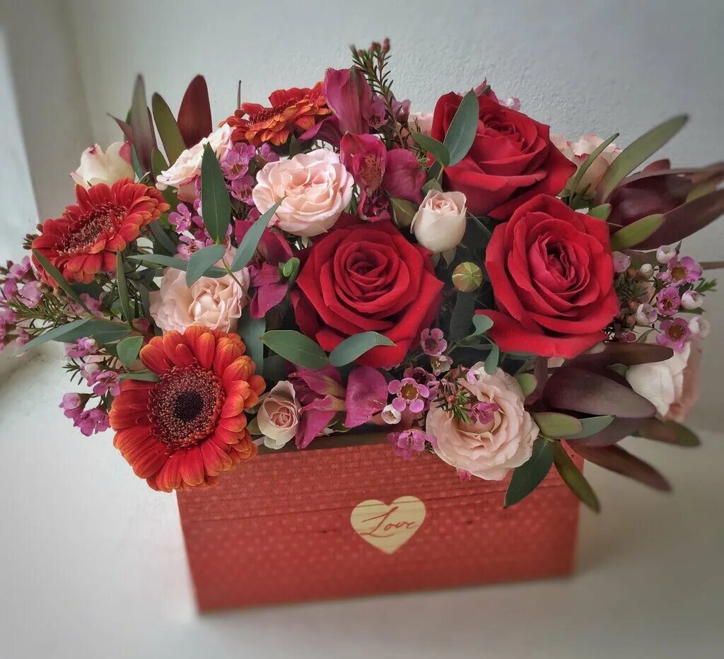 цветы кировский. цветы киров. букеты киров. цветы кировский. киров цветочный магазин букеты.