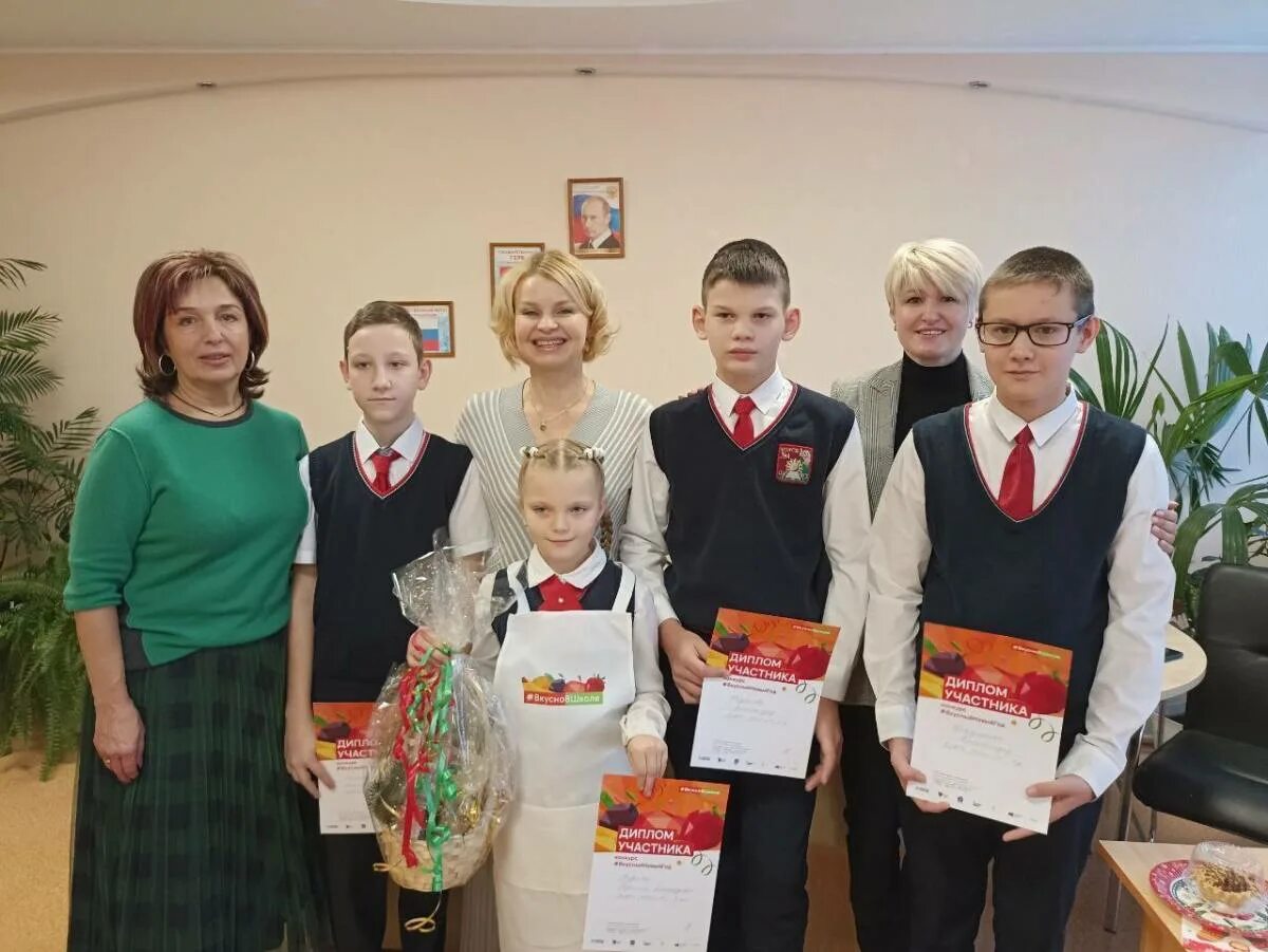 Церковь сосновоборск фото. Новости сосновоборска подслушано красноярского. Новости сосновоборска красноярского края подслушано. Мэр города сосновоборска. Послуш.