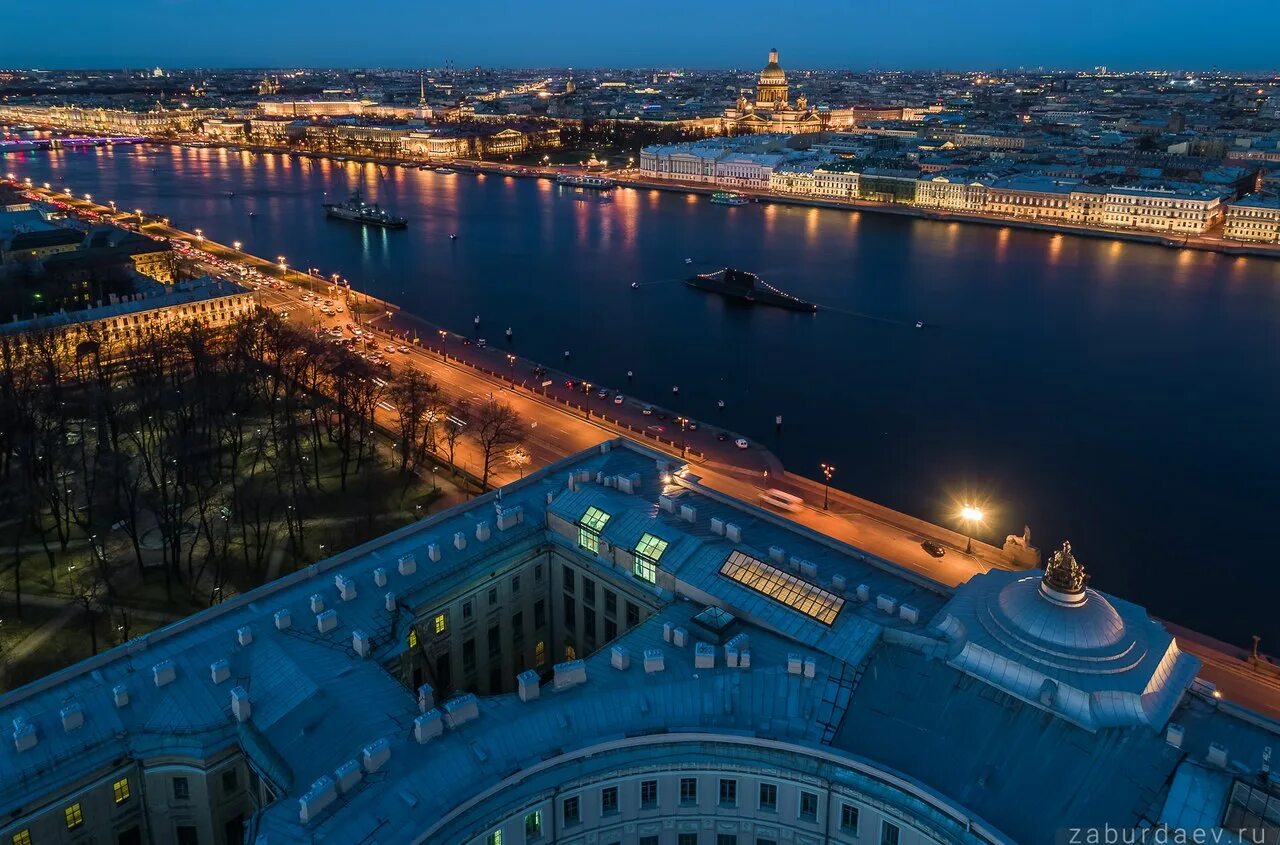 Башня лидер тауэр. Дворцовая площадь в санкт-петербурге с высоты. Забурдаев санкт петербург. Академия художеств в санкт-петербурге вид сверху. Район на васильевском острове в санкт-петербурге.