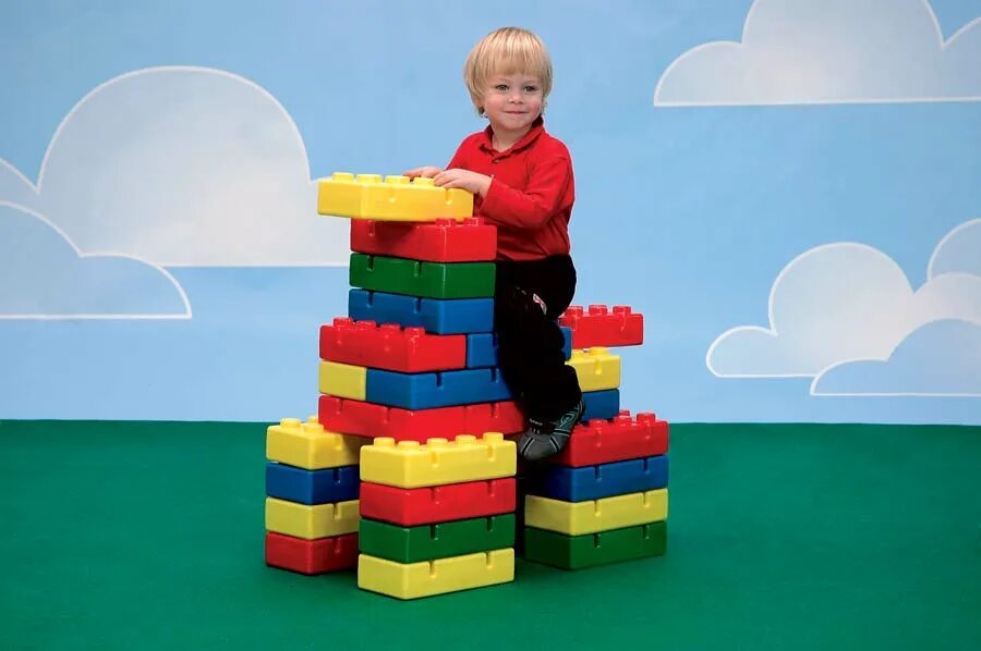 Конструктор гигант кирпичи Greinplast. Большие кубики конструктор. Гигантский конструктор для детей.