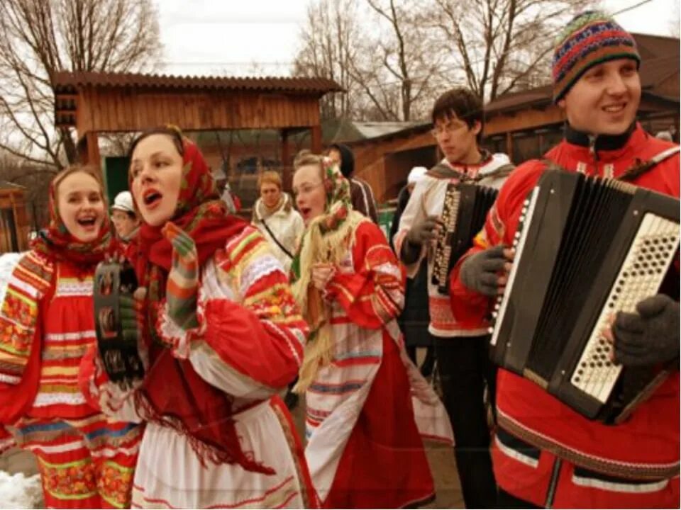 Поет народ. Гуляние с гармонью. Люди поют частушки. Народные гуляния с гармошкой. Русские люди поют.