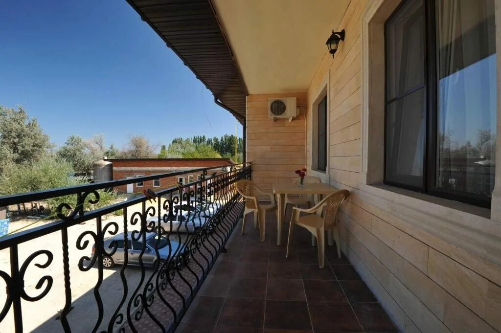 Кубань станица голубицкая. Кубань станица голубицкая курортная 35. Спортбаза кубань голубицкая. Спортбаза кубань голубицкая. Спортивная база кубань азовское море.