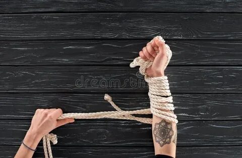 Rope around