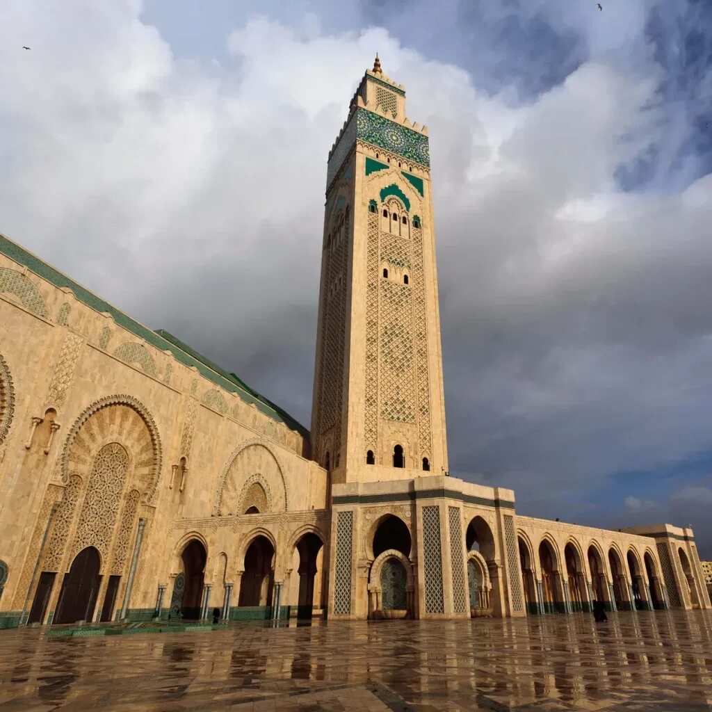 Мечеть Хасана II Марокко. Мечеть в Касабланке Марокко. Бухара минарет. Mosque. Касабланка туры