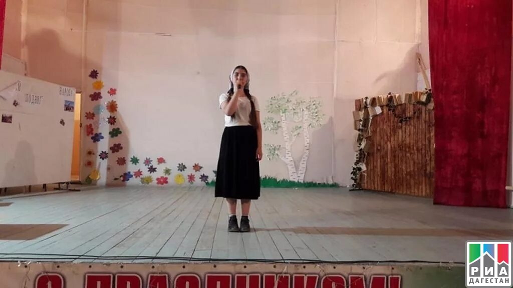 Шамхал-термен. Школа 44 шамхал термен. Шамхал термен дагестан. Шамхал (посёлок городского типа). Шамхал термен махачкала.