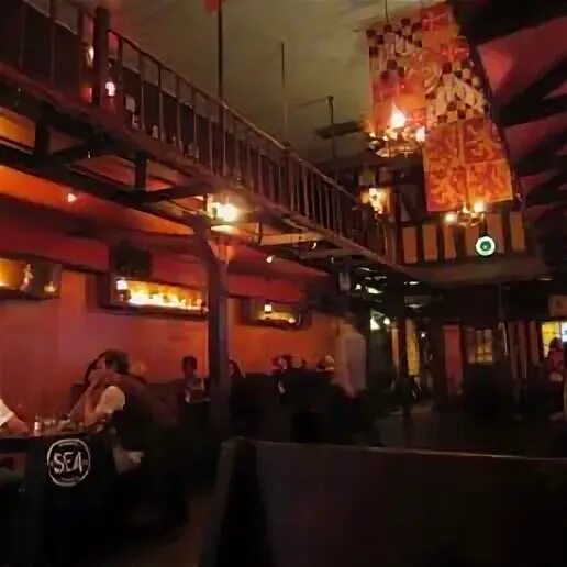 Roy castle pub. Castle pub волжский фотоотчет. Кастл паб. Ибрагимова 89 казань. Castle pub волжский.