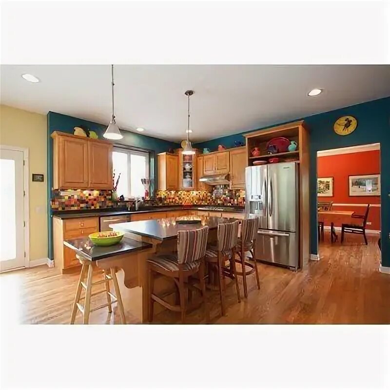 Кухня с рыжим полом в интерьере фото Hyde Park Kitchen Remodel Fine Homebuilding Kitchen floor tile, Kitchen floori