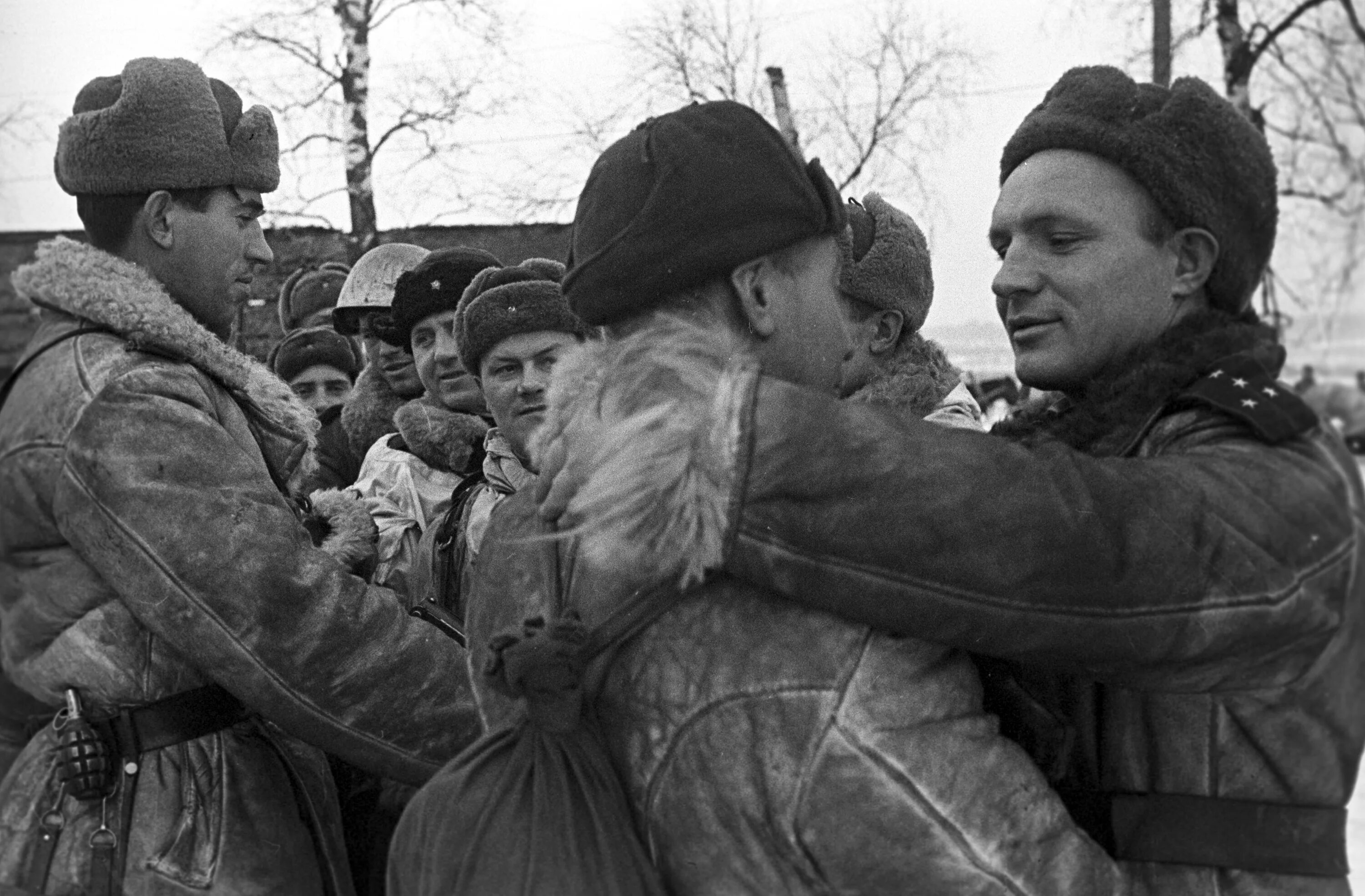 Ленинград прийти домой. Прорыв блокады Ленинграда 1943. ВОВ прорыв блокады Ленинграда. Прорыв блокады Ленинграда в 1943 году.