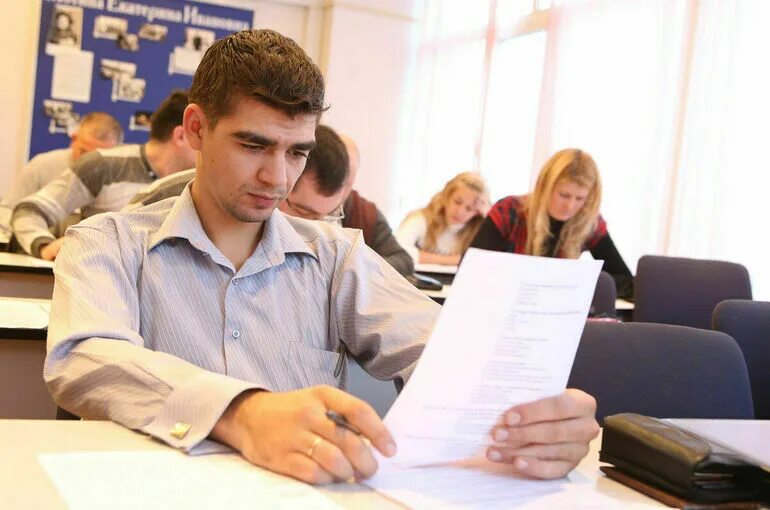 Образование для иностранцев. Право мигрантов на образование. Право мигрантов на образование. Иностранные граждане и лица без гражданства. Уровень образования мигрантов.