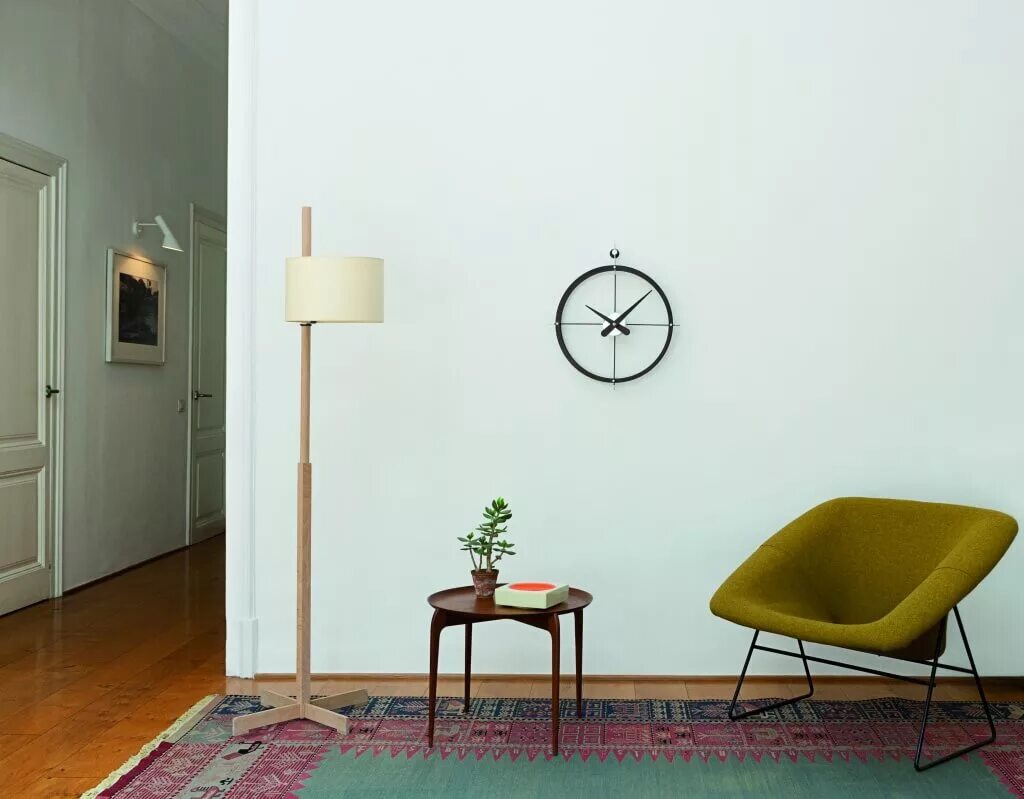 часы nomon dos puntos white. часы на стене в интерьере. часы домашние настенные. напольные часы в интерьере. часы электрические настенные.