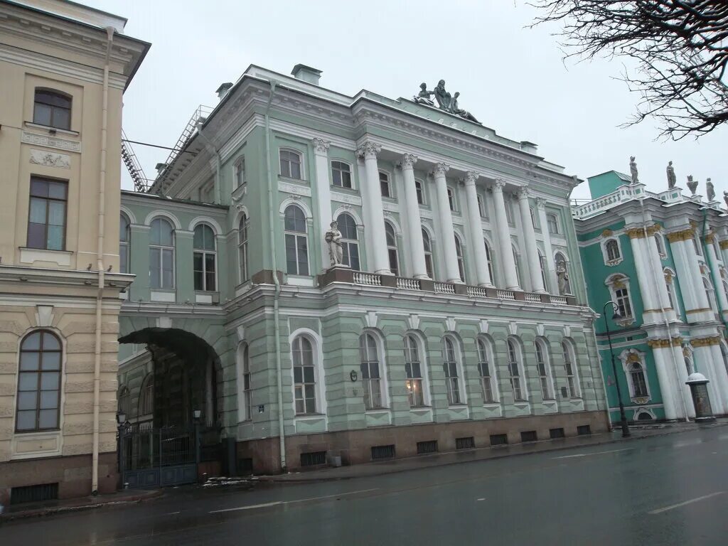 Валлен деламот малый эрмитаж и большой эрмитаж. Где малый эрмитаж. Малый эрмитаж. Малый эрмитаж валин де ламонт. Малый эрмитаж, санкт-петербург, фельтен ю.