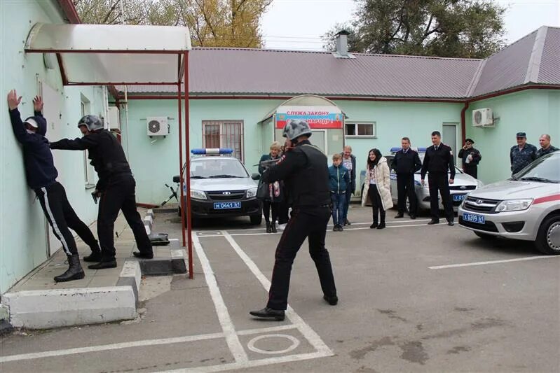 Мово юао. День образования южного округа внг рф. Вневедомственная охрана милиция мвд рф. Охрана росгвардия юао. 2-й котляковский пер.