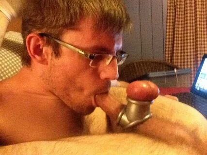 Geek Sucking His Own Cock.