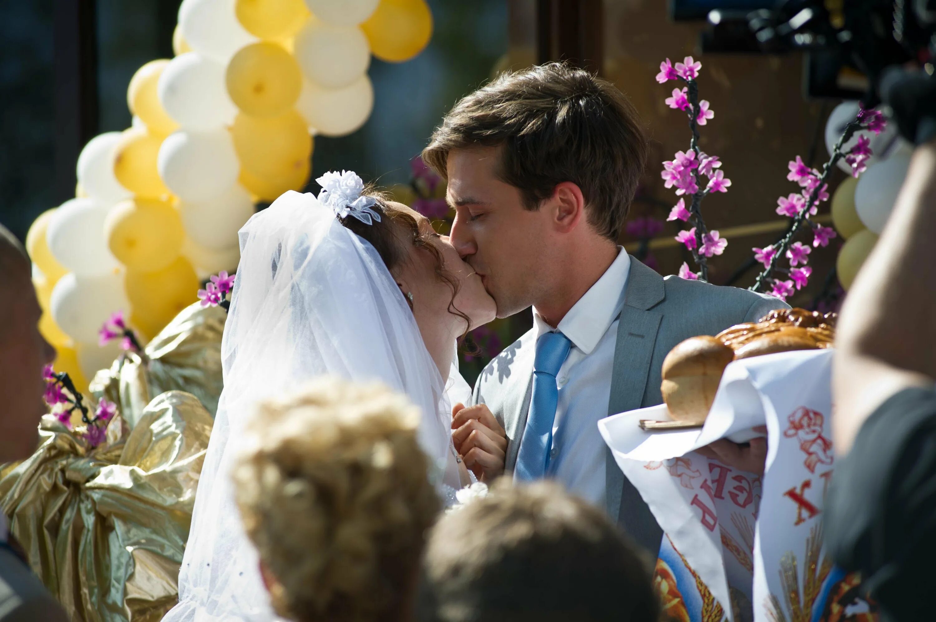 Светлаков горько. Сеанс горько. Комедия горько. Комедия свадьба горько. Горько! 2.