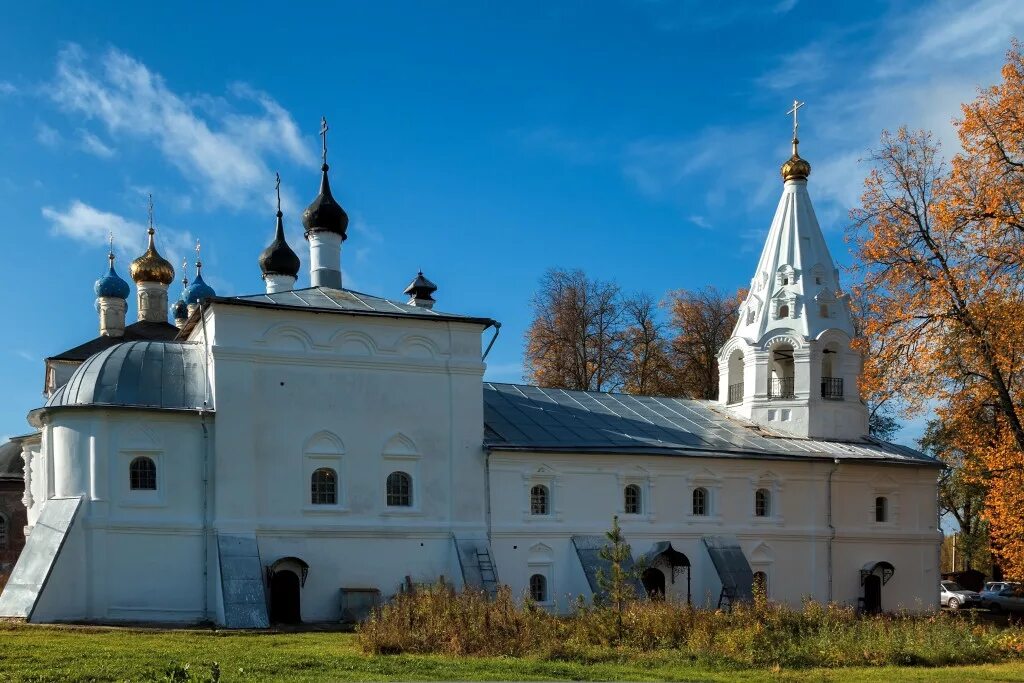 Лукианова пустынь монастырь. Лукианова мужская пустынь.. богородице-рождественская свято-лукианова мужская пустынь. свято лукианова пустынь в александрове.