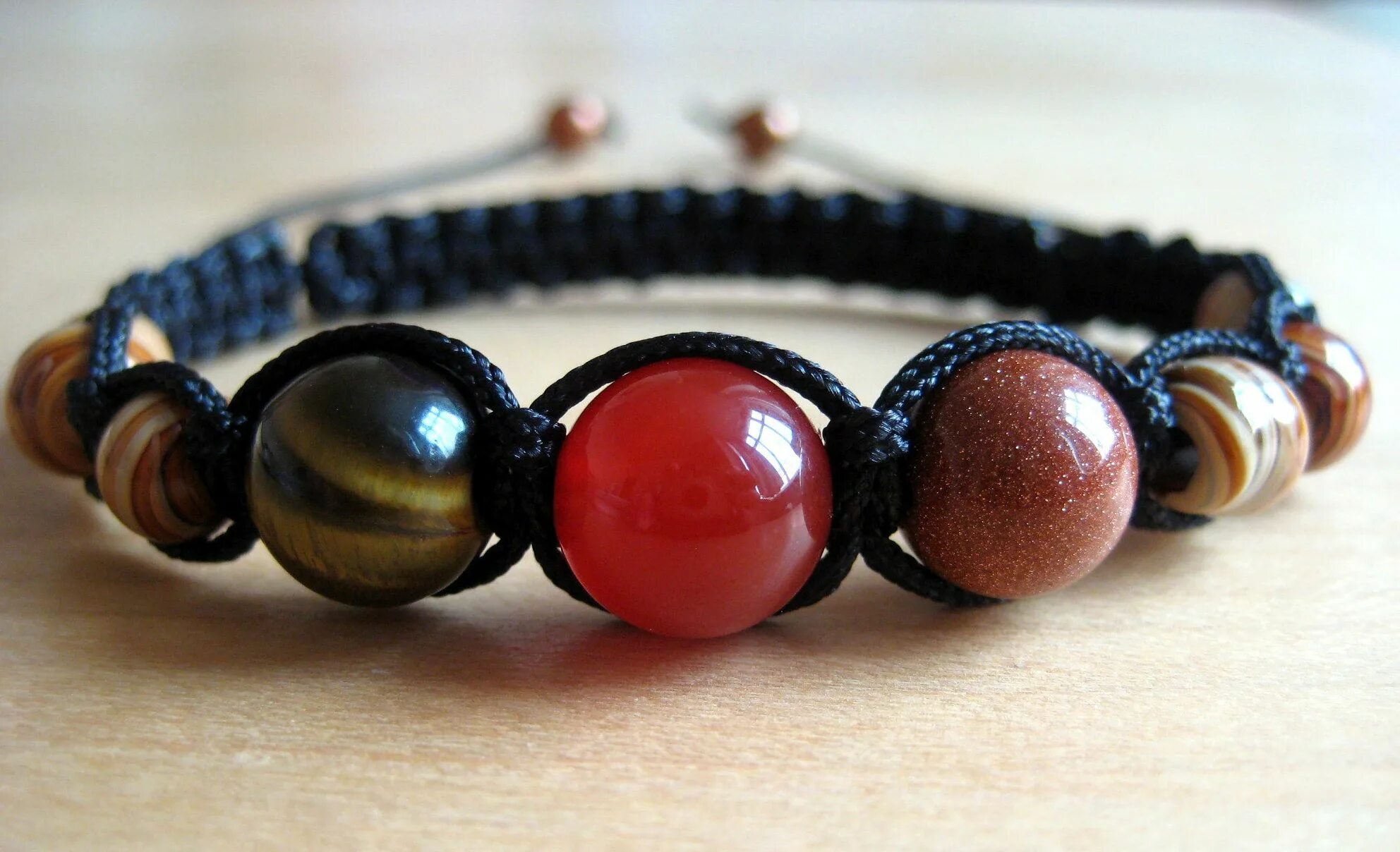 How to make bracelet