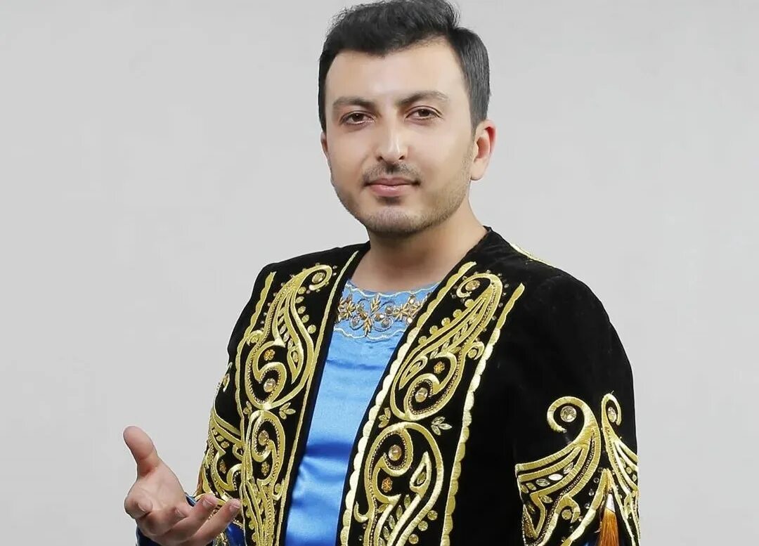 Таджикский певец песни. Таджикский певец песни. Чонибек муродов машина. Таджикский певец песни. Илкин хасани.
