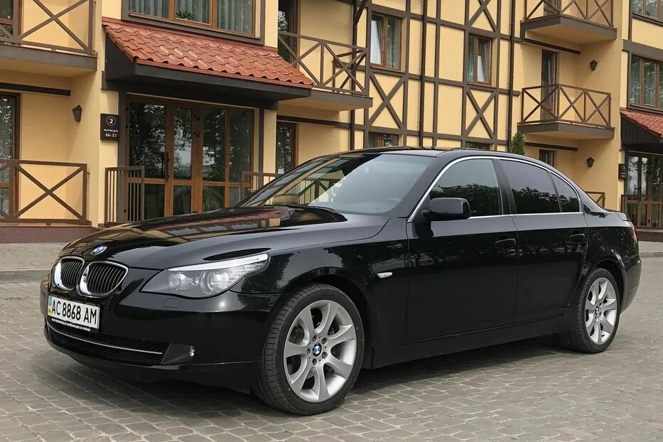 2008 года выпуска. Bmw 530 2008. бмв 530 2008. bmw 530 2008 r 19. бмв 530 2007.