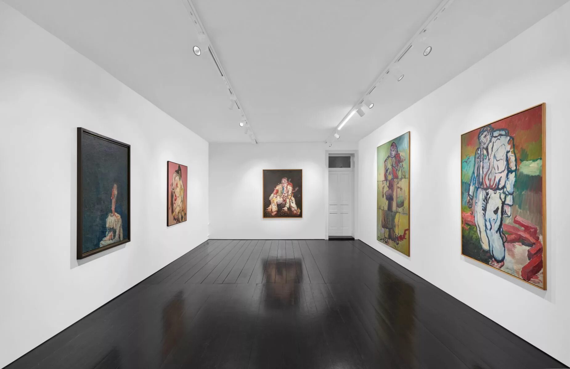 Ммома ермолаевский. Artgallery. Галерея бронштейна. Современная арт галерея интерьер. Баннер галерея.