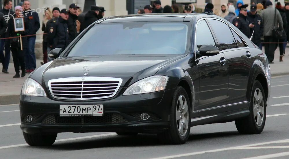 Мерседес амр 97. Bmw 760 амр. Ли чья машина. M70q. Ли чья машина.