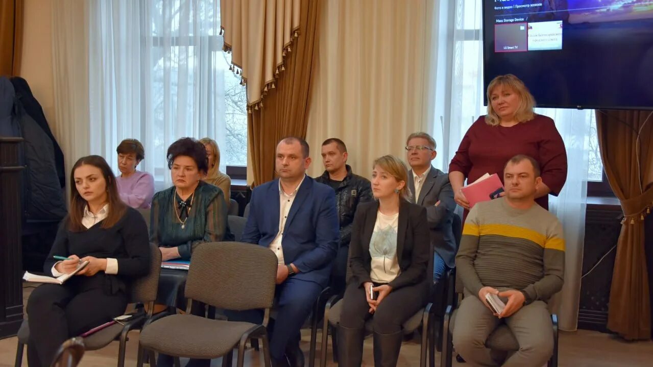 Совет бахчисарайского. Бахчисарайский городской совет. Бахчисарайская администрация. Администрация  председателя совета судей Крым. Администрация совета судей Крым.