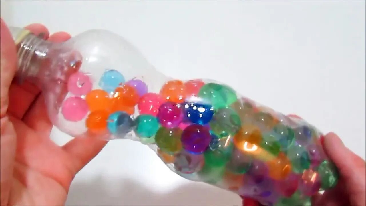 самодельный шариков. дымовые шарики самоделки. самодельные новогодние игрушки. самодельный шариков. водный шарик антистресс.