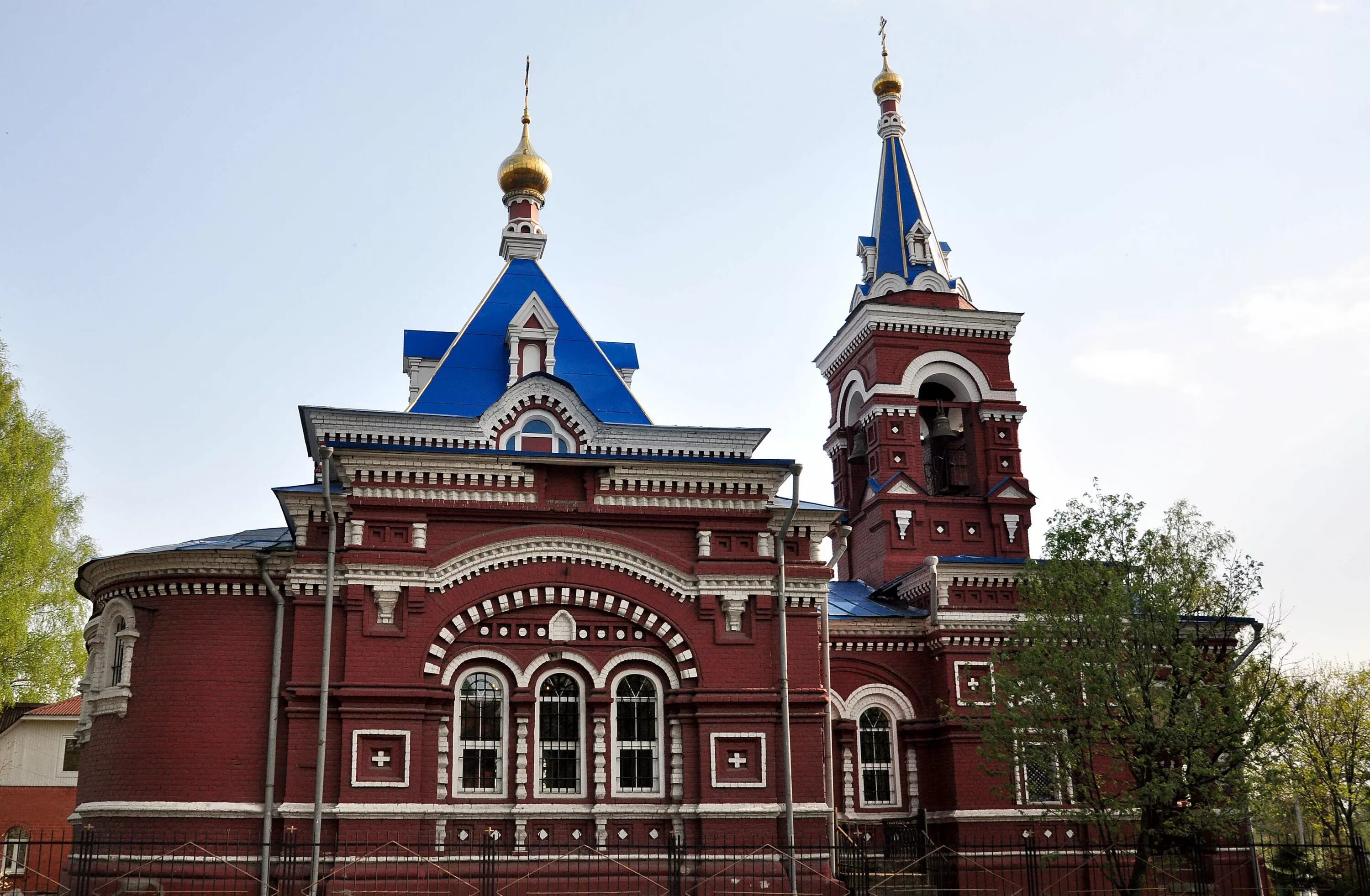 Храмы в раменском районе. Храмы в раменском районе. Церковь смоленской иконы божией матери, село кривцы. Раменский троицкий собор. Раменский троицкий собор.