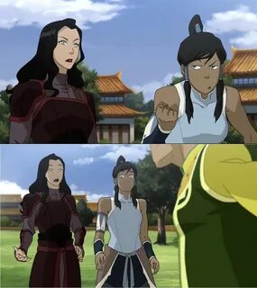 Hou-Ting approached the group in a palanquin carried by four guards. 