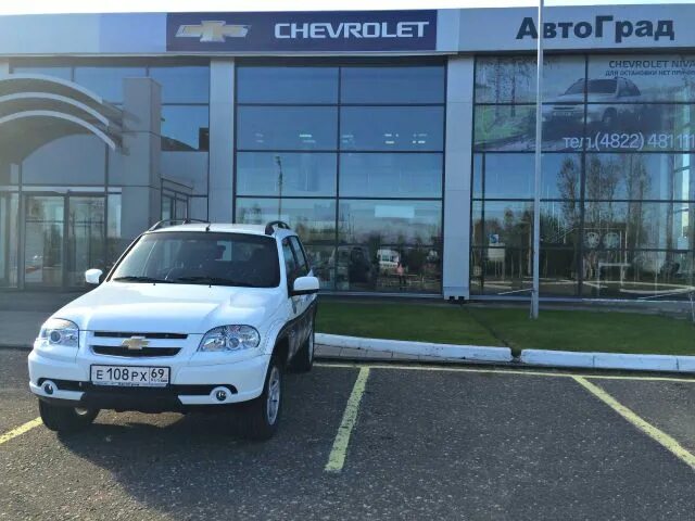 автоград с пробегом в тюмени. автоград тверь. автоград на варшавке машины с пробегом. автоград тюмень авто. шевроле орландо 2010 года.