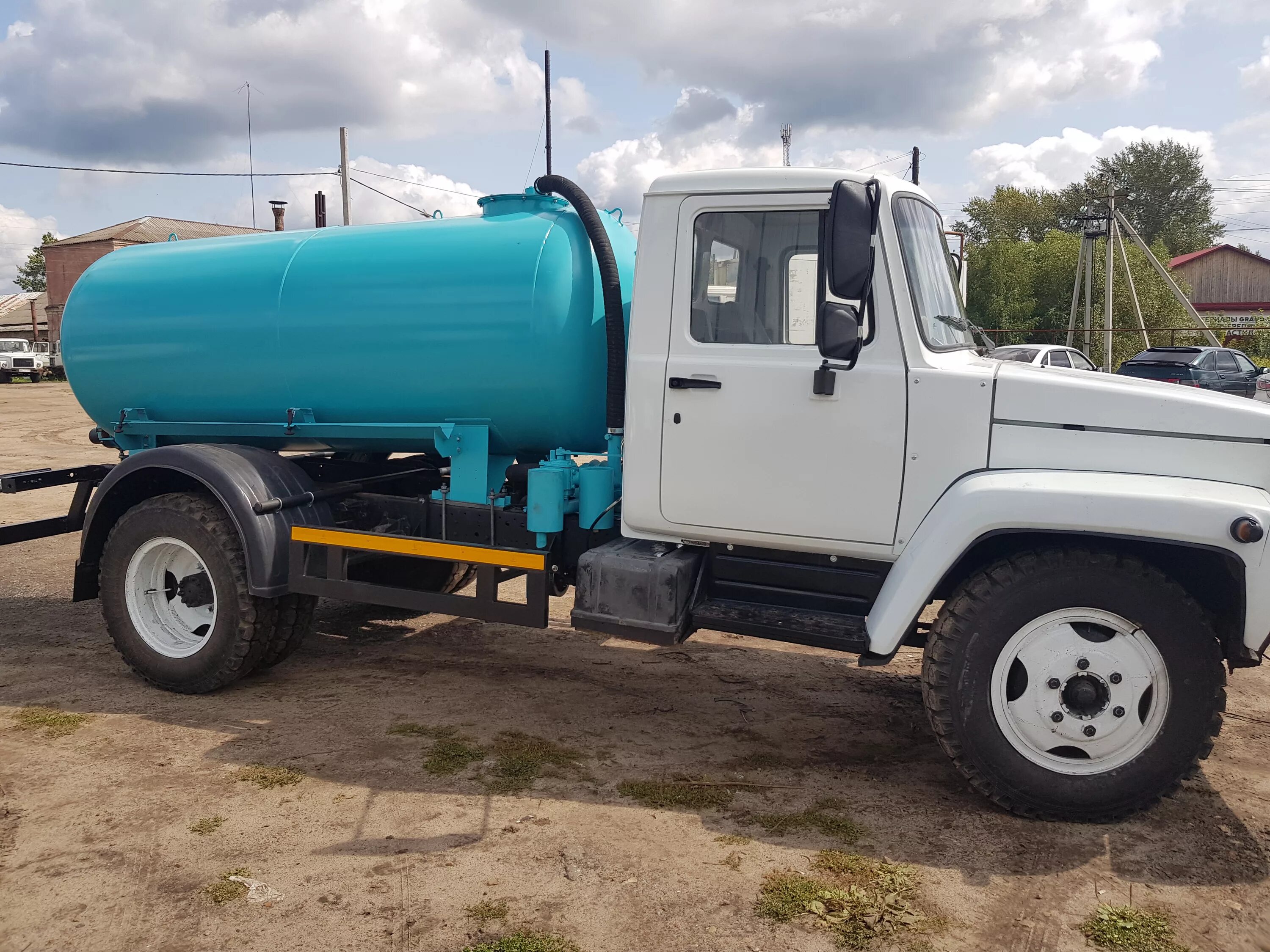 Газ 3307 ассенизатор. Газ 3307 ко 503. Газ 3307 ко 503. Ассенизатор газ 53 3307. Газ 3309 ассенизатор синий.