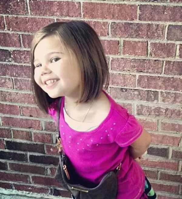 Анна павага балет. Стрижки для девочки 2023 год. Стрижки для девочек 10 лет. Модные стрижки для девочек. Селена гомес макияж 2023.