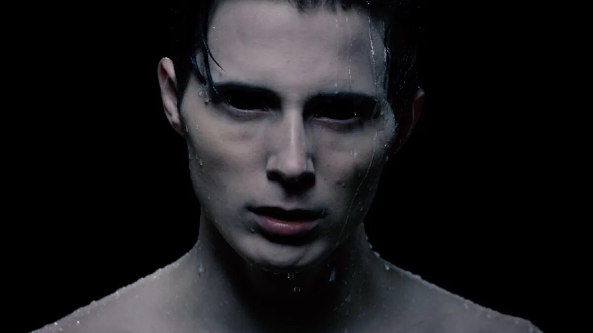 Call исполнитель. Callmekarizma. karizma monster. call me karizma float обложка. call me karizma клип.