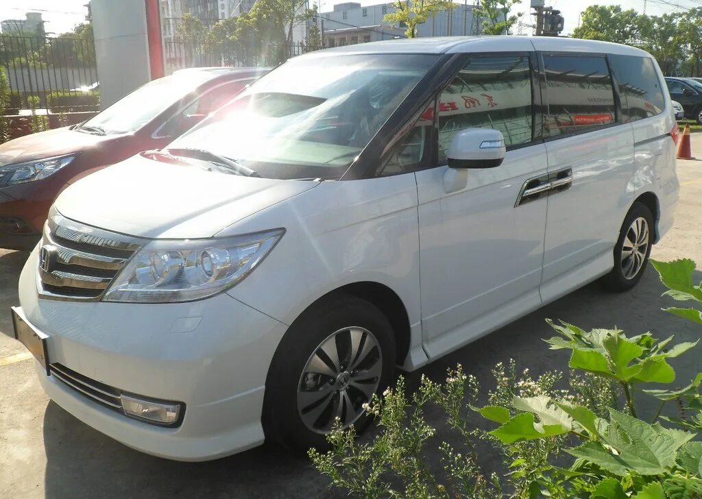 Honda Elysion 2012. Минивэн Honda Elysion 2021. Honda Elysion 2022. Минивэн Honda Elysion 2017. Хонда из китая купить