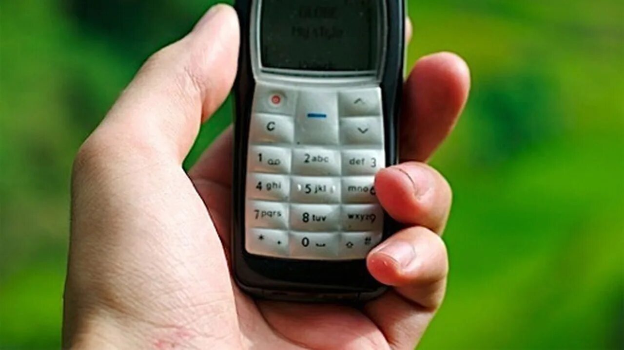 Часто используемые телефоны. Nokia 1100. nokia 1100 мобильные телефоны nokia. кнопочный телефон nokia 1100. nokia 1100 игры.