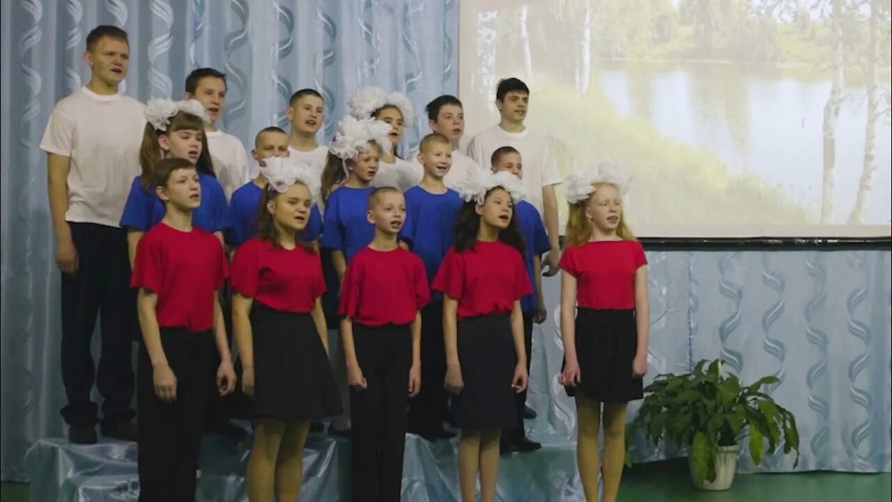 Ансамбль гномы солнышко. Детский ансамбль гномы.