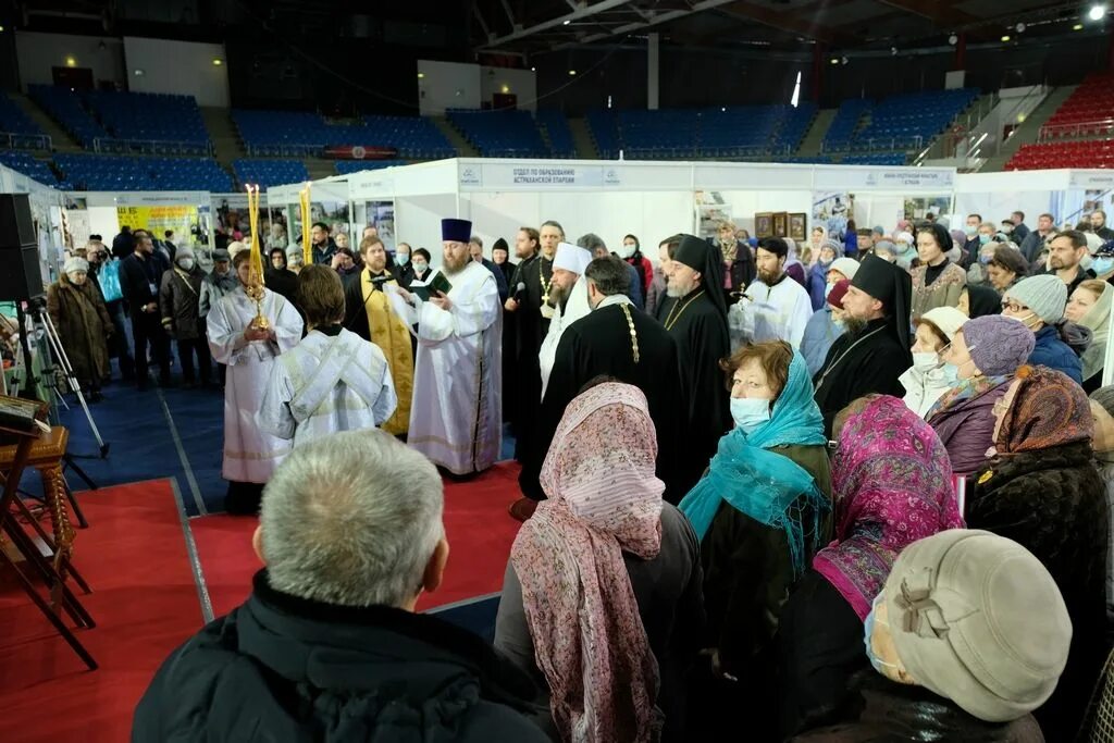 ярмарка в парке. выставка ярмарка. ярмарка. шинко тгпу. православная выставка ярмарка.