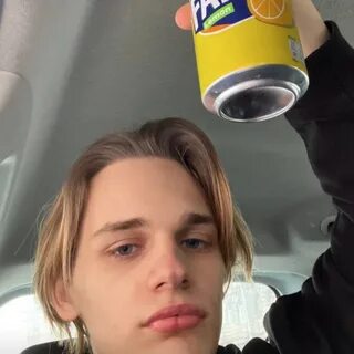 Scally milano лет