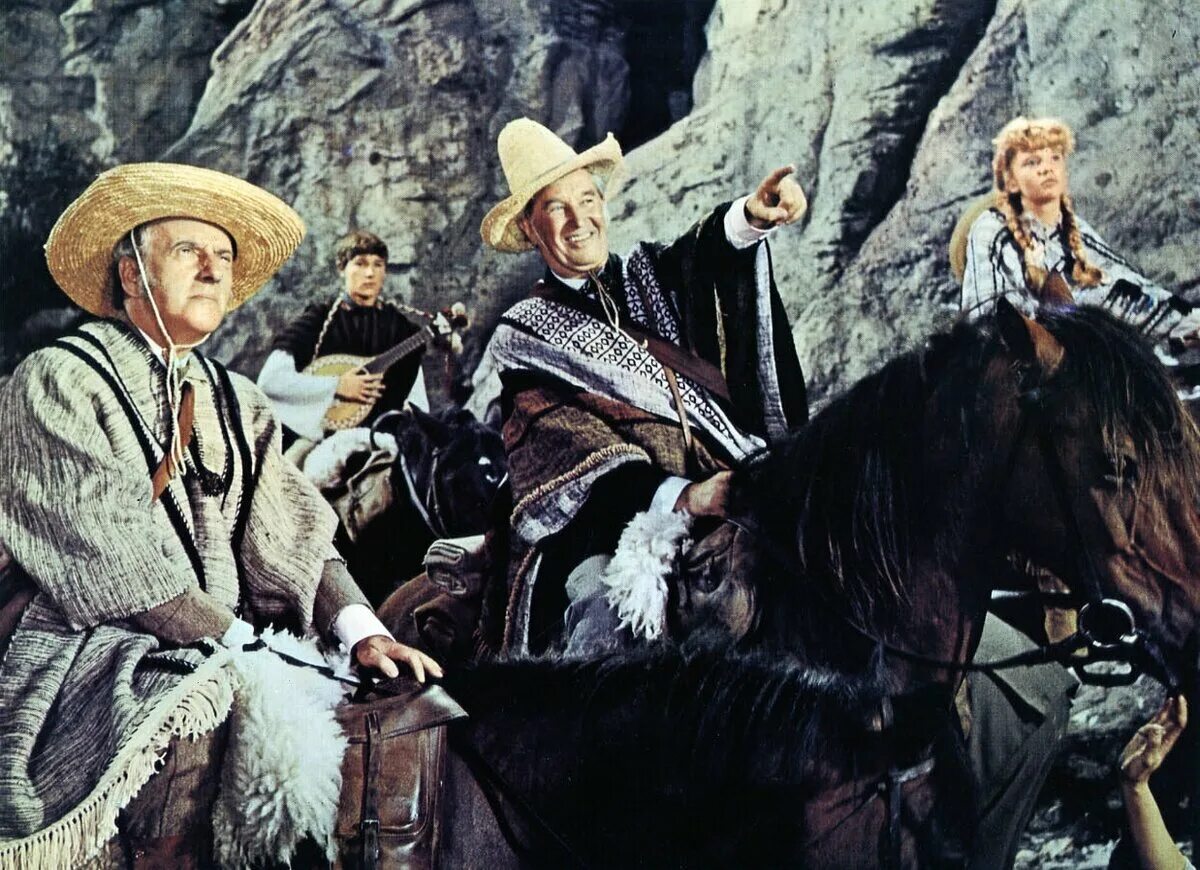 в поисках потерпевших кораблекрушение