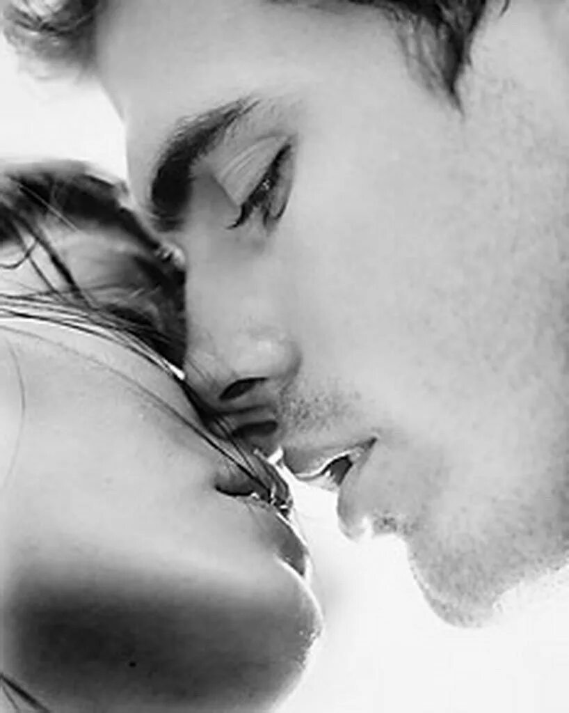 Нежный поцелуй. Красивый поцелуй. Страстные поцелуи. Поцелуй картинки красивые.