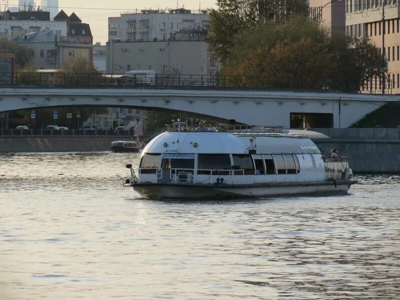 Речные прогулки ростов на дону. Речная прогулка вокруг золотого острова. Теплоходы rivertickets.