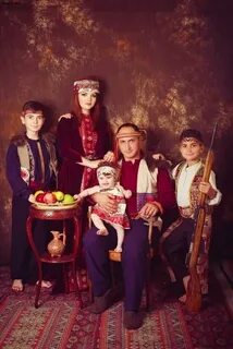 Семья на армянском