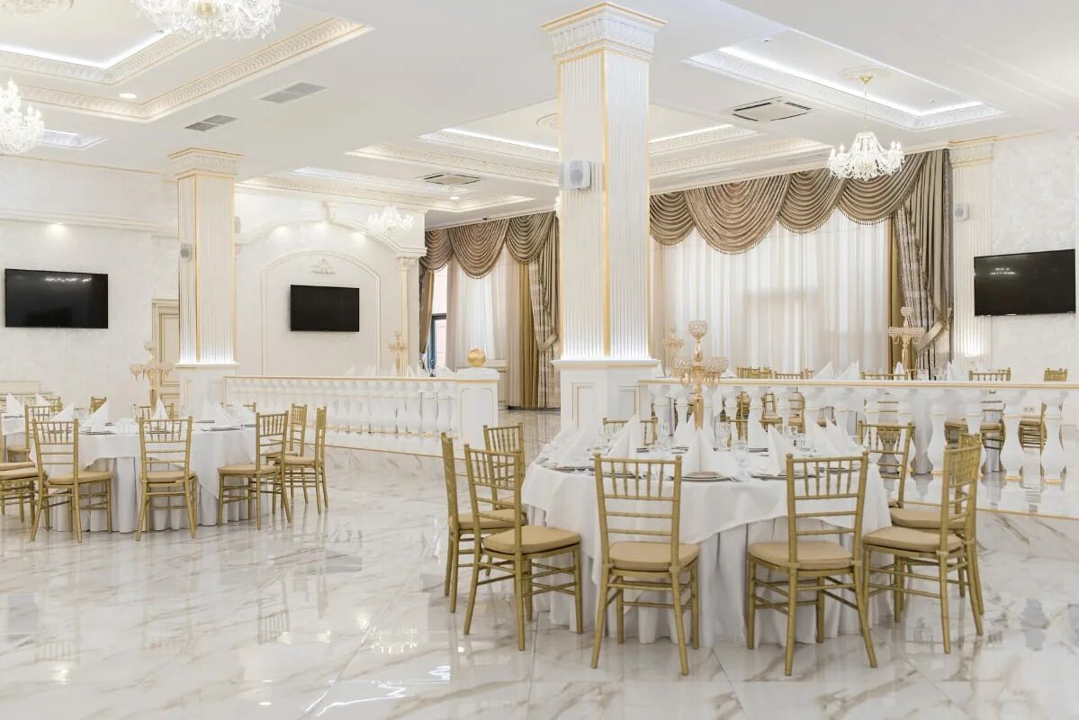 White hall ферганская ул вл8 10. Вайт Холл ресторан Ферганская. White Hall банкетный зал. Ферганская вл 8-10 White Hall. Банкетный зал White Hall Москва Ферганская улица.