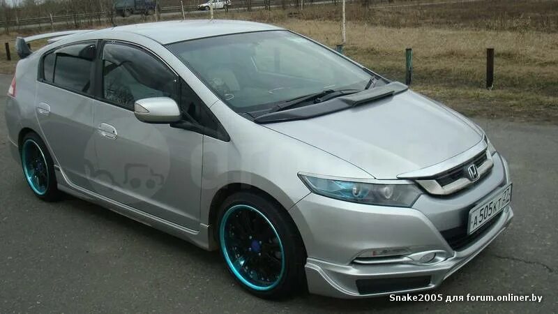 Хонда инсайт диски. Honda Insight 2009 обвес. Honda Insight 2009 Tuning. Honda Insight ze2 Tuning. Обвес на хонду Инсайт 2009.