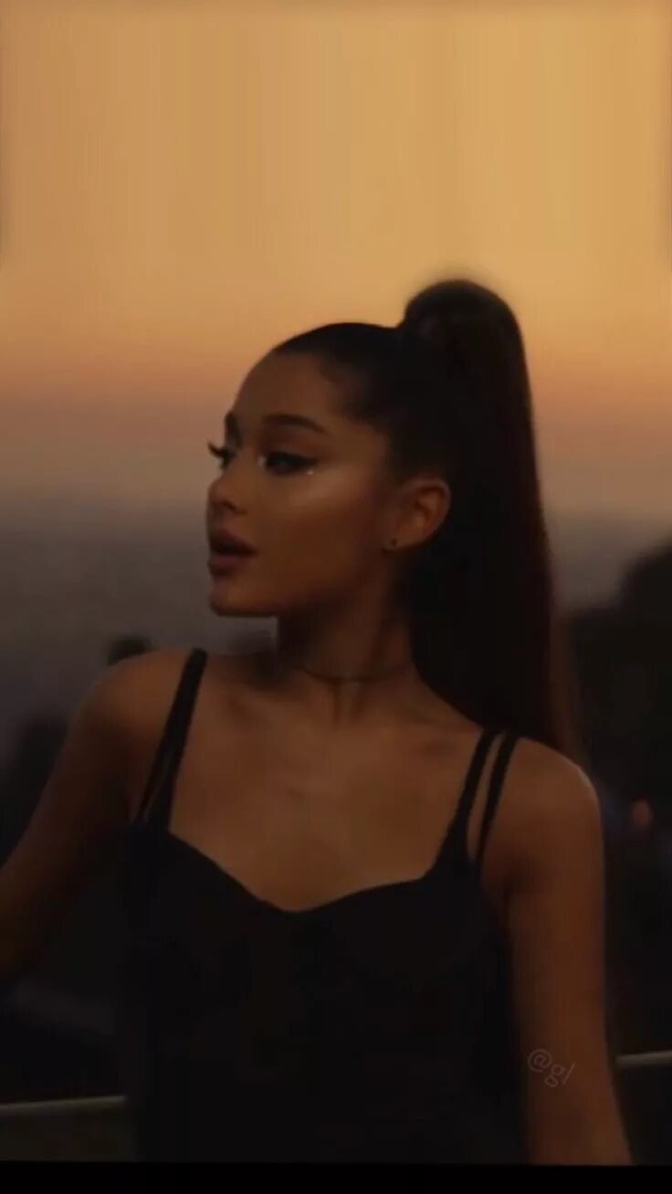 Ariana grande break up with your girlfriend. Grande break up. Break up with your girlfriend. Ariana grande gif. Break up with your girlfriend, i'm bored ariana grande.