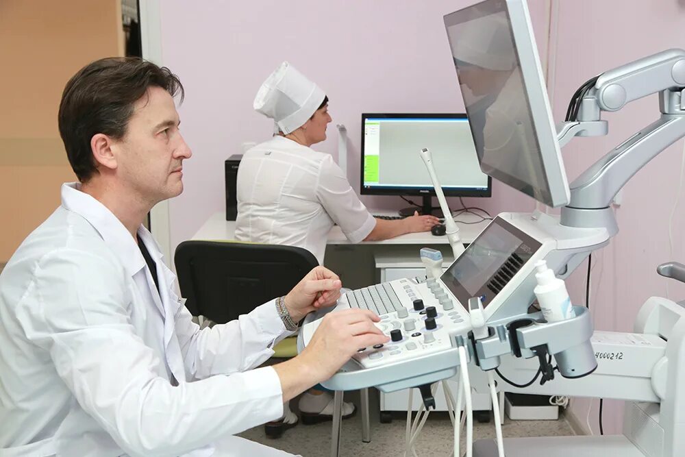 Консультация онколога. Онкологи поликлиники 10. Череповец больница номер 2. Медицинский девочка. Консультация онкогинеколога.